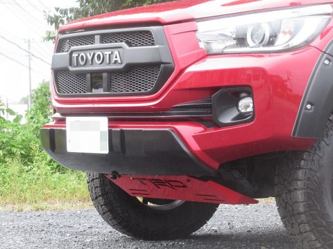 ハイラックス　タコマックス　TRDアンダーガード　フロントフェイス